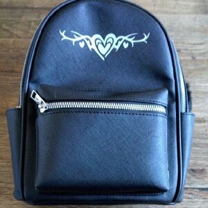 🦋BLACK MINI BACKPACK 🦋